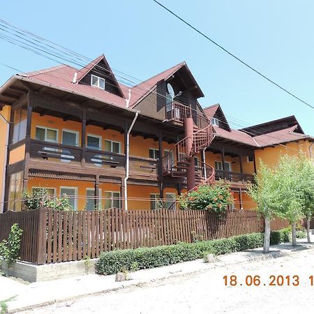 Pensiunea Iulia Sulina Exterior foto